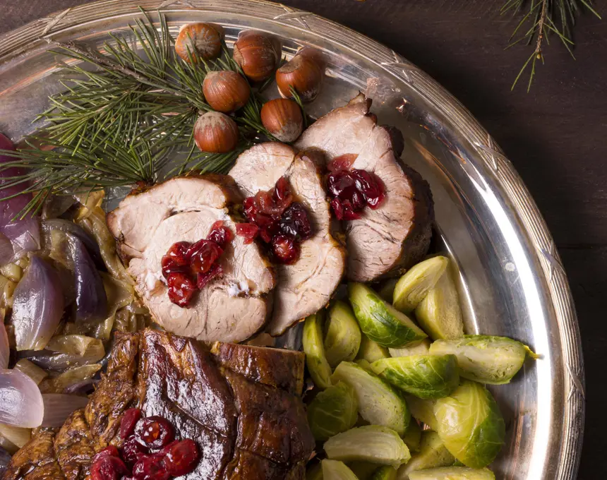 Top View Christmas Steak Plate With Pine Cones Decor